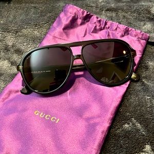 Gucci aviator sunglasses